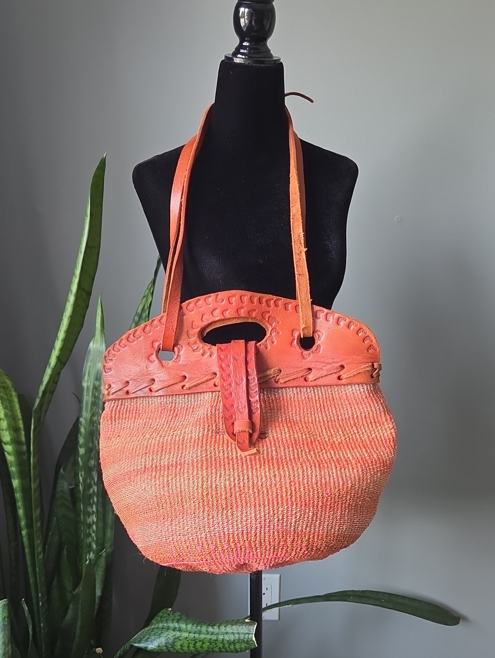 Maji Handwoven Sisal Tote Bag with Leather Trim